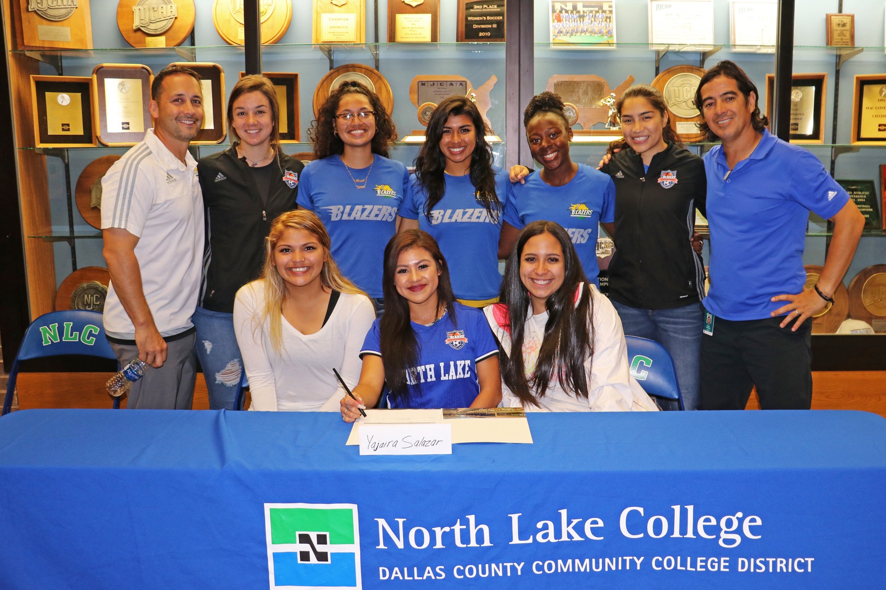 Women's Soccer Sign Yajaira Salazar
